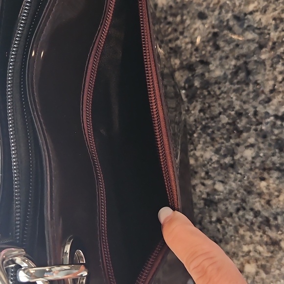 Beijo Glossy Brown Shoulder Bag - Picture 6 of 12